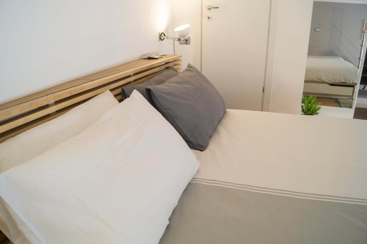 Moscova Design Loft Apartment Милано Екстериор снимка